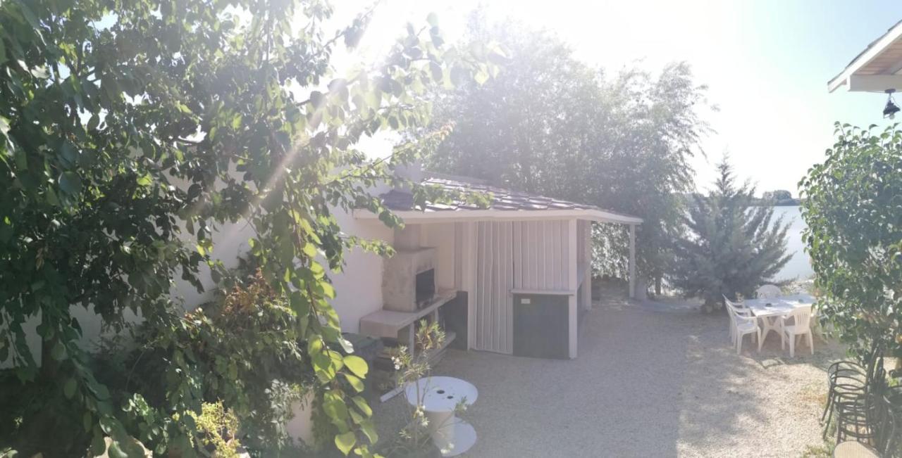 Hotel Vila Zuzette Constanţa Esterno foto